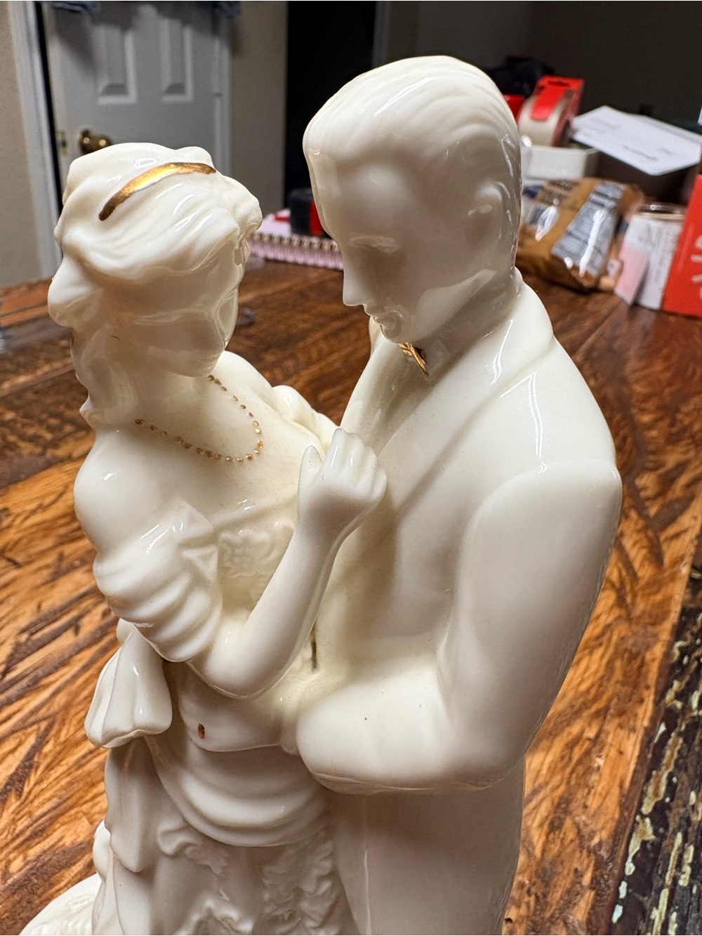 Vintage La Vie Wedding Porcelain Dancing Couple Figurine White & Gold 8.5" - Picture 3 of 8